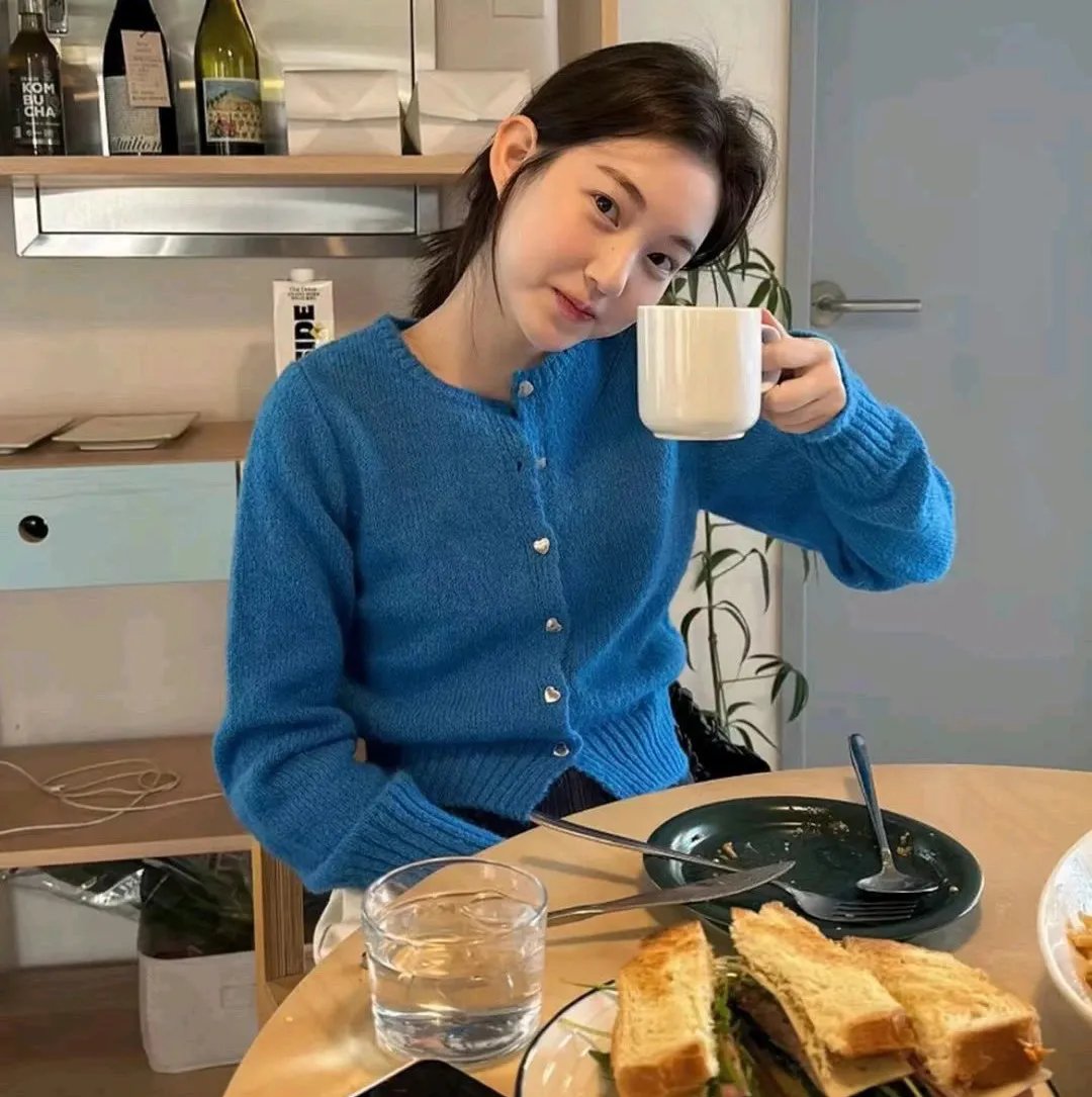 在凶手的怀抱里